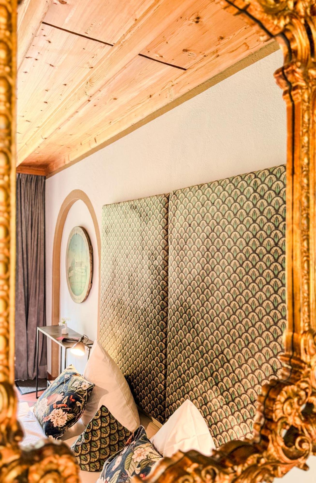 Five-Bed Room